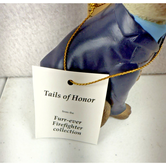 Hamilton Furr-Ever Firefighter Tails of Honor Resin Cat 4" Figurine Collectible - Picture 3 of 8